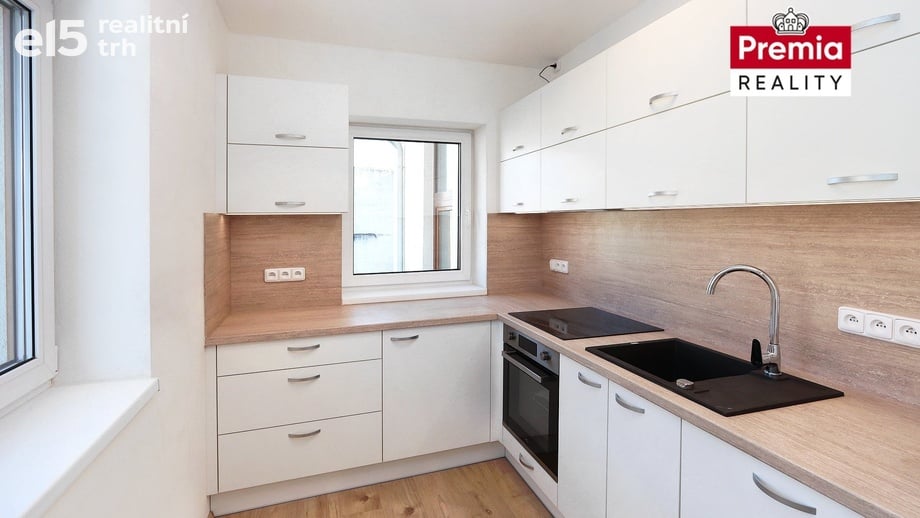 Pronájem byty 2+kk, 84 m² - Znojmo
