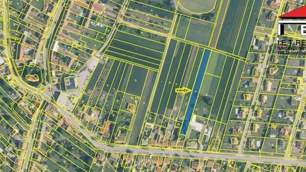 Prodej stavebního pozemku 2 635 m², Drásov