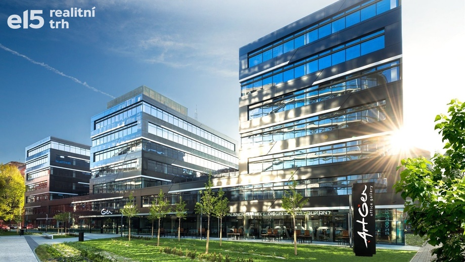Pronájem kanceláře, 2 082 m² - Praha - Holešovice