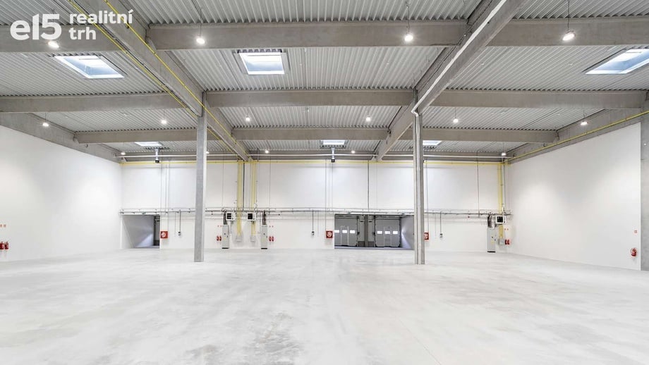 Pronájem sklady, 10 000 m² - Mikulov