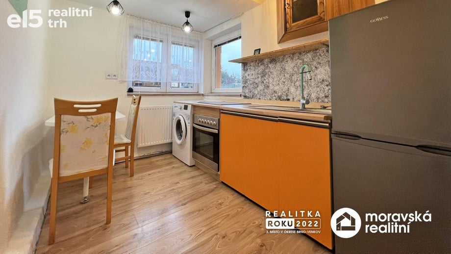Pronájem byty 1+1, 35 m² - Prštice