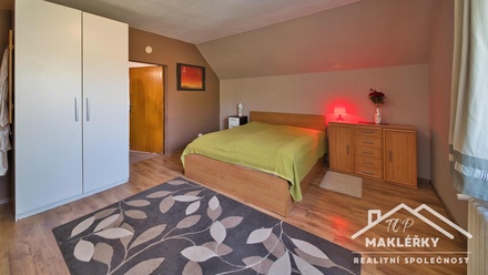 Prodej rodinného domu 180 m², Slapy