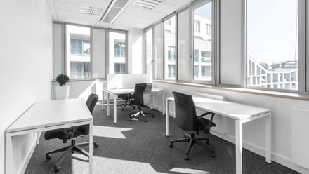 Pronájem kanceláře 120 m², Praha - Karlín