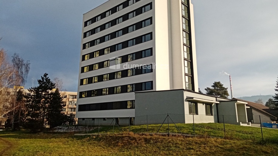 Pronájem bytu 2+kk 32 m², Děčín