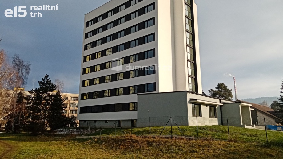 Pronájem byty 2+kk, 32 m² - Děčín III-Staré Město