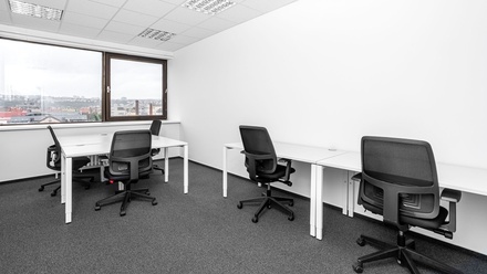 Pronájem kanceláře 120 m², Praha - Holešovice