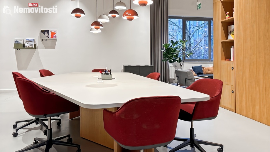 Pronájem kanceláře 10 m², Praha - Karlín