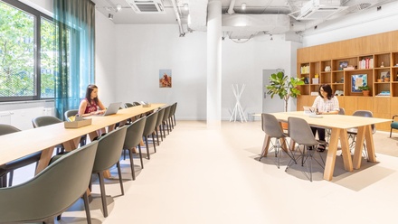 Pronájem kanceláře 50 m², Praha - Karlín