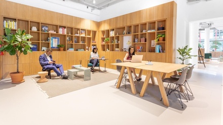 Pronájem kanceláře 50 m², Praha - Karlín