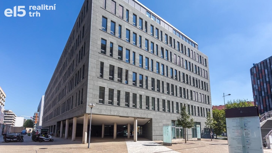 Pronájem kanceláře 50 m², Praha - Karlín