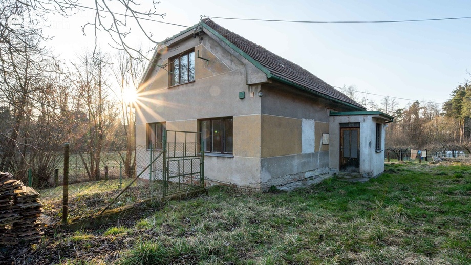 Prodej rodinné domy, 143 m² - Svojšice