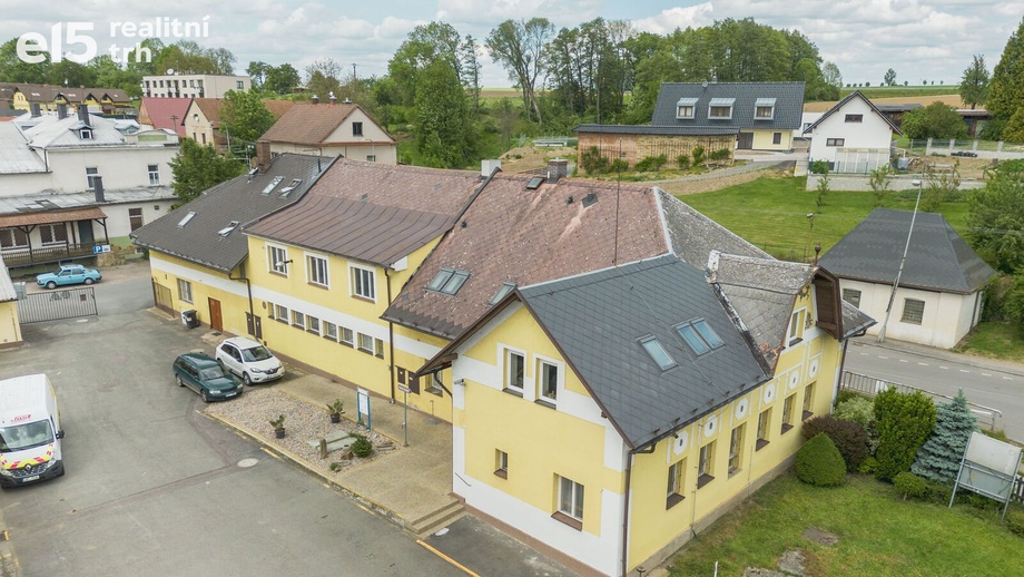 Pronájem obchodní prostory, 749 m² - Doudleby nad Orlicí