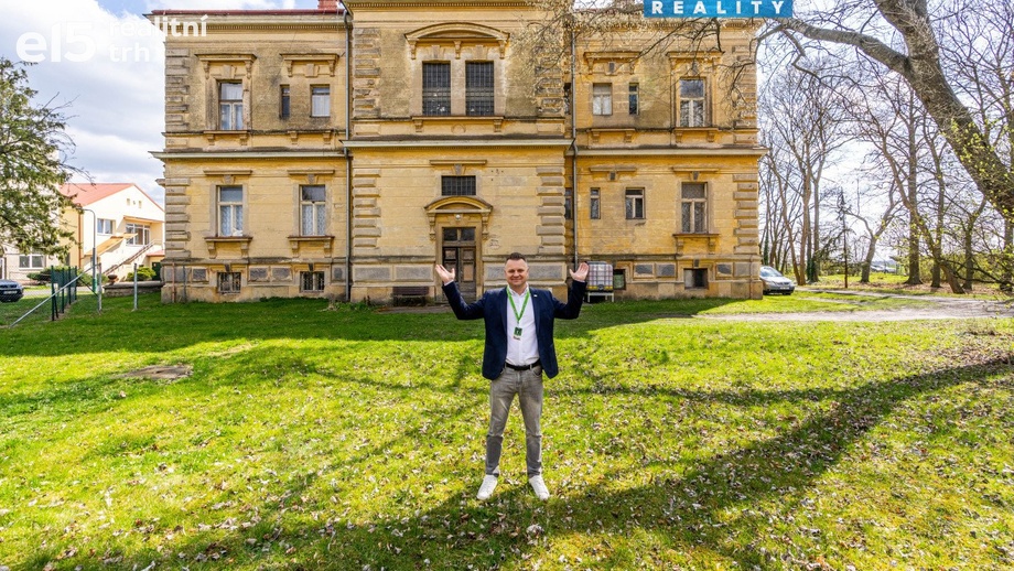 Prodej činžovního domu 630 m², Křinec