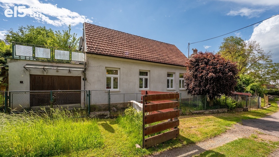 Prodej rodinné domy, 95 m² - Olomučany