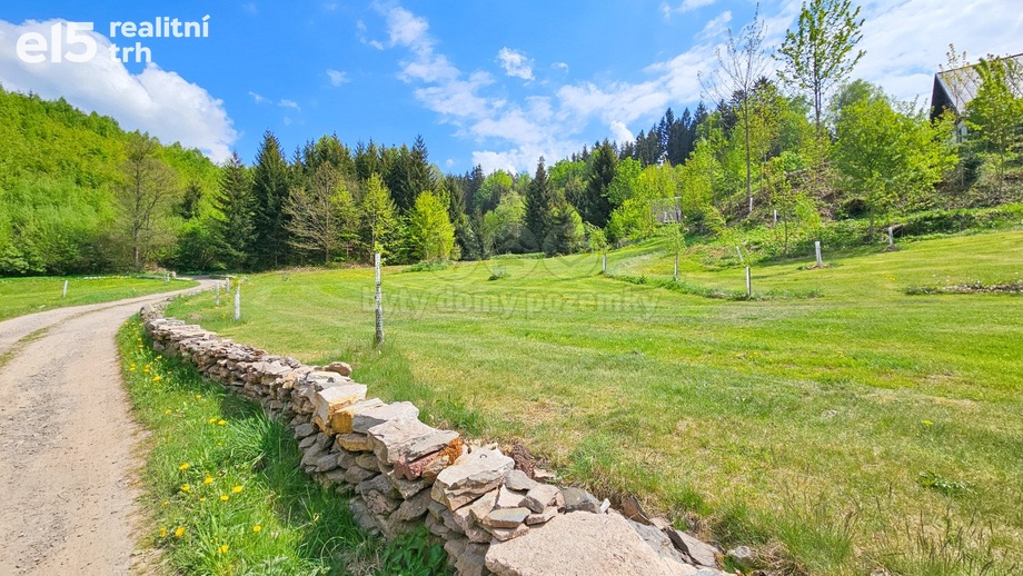 Prodej pozemky pro bydlení, 2 853 m² - Nový Hrádek - Rzy