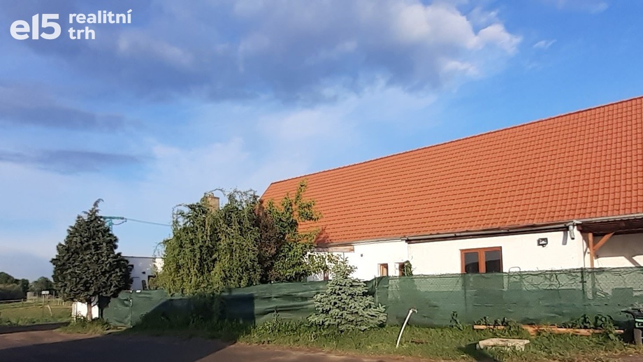 Prodej zemědělské objekty, 916 m² - Chlumín