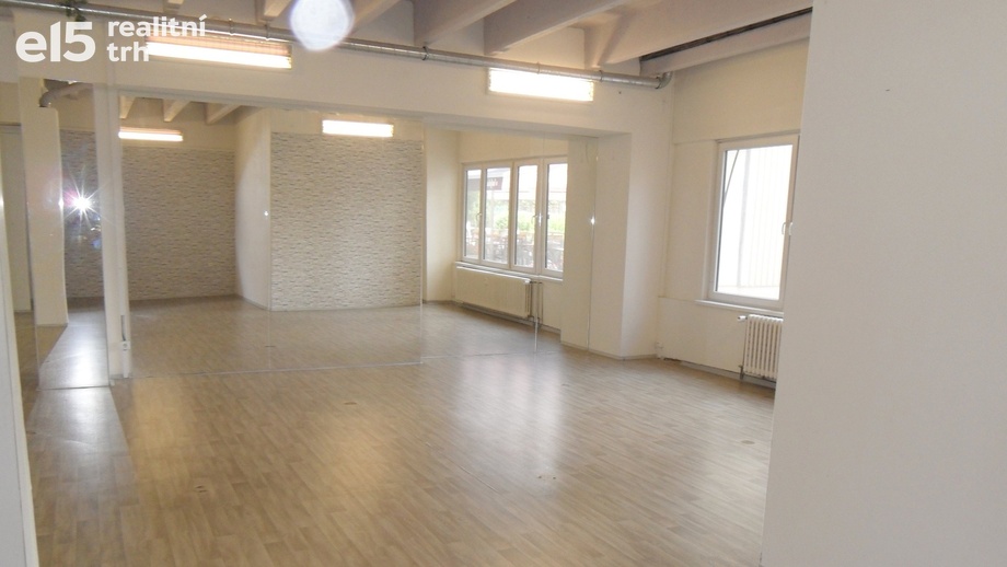 Pronájem kanceláře 113 m², Praha - Krč