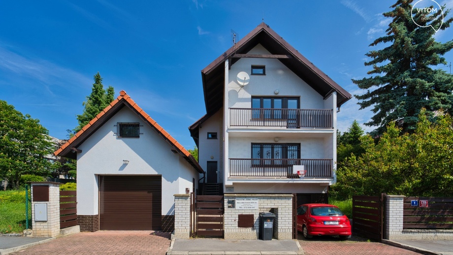 Pronájem rodinného domu 120 m², Praha - Hostivař