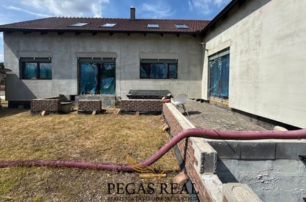 Prodej rodinného domu 318 m², Brno - Chrlice