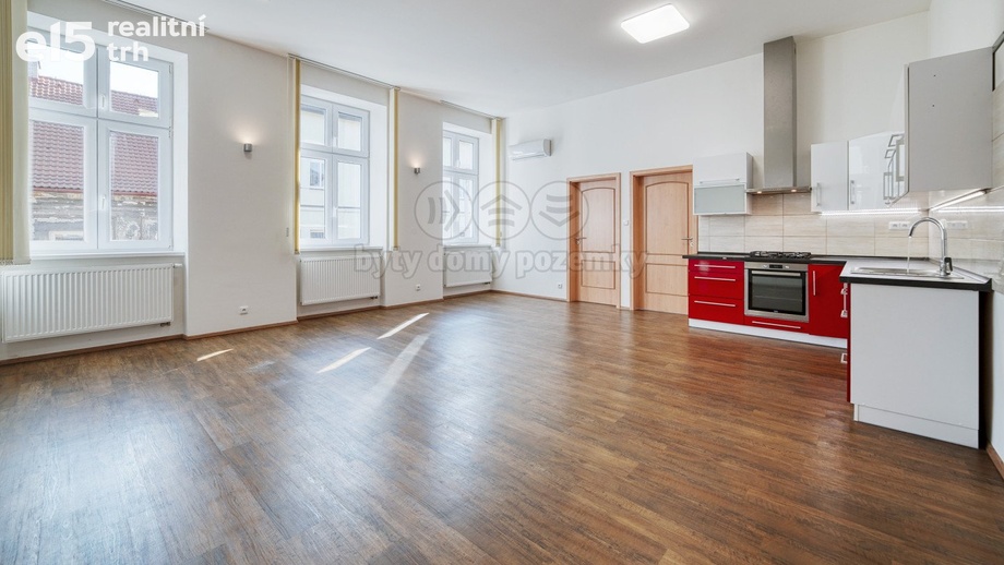 Pronájem byty 3+kk, 89 m² - Plzeň - Jižní Předměstí