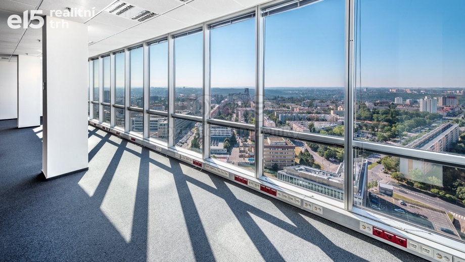 Pronájem kanceláře, 69 m² - Praha - Nusle