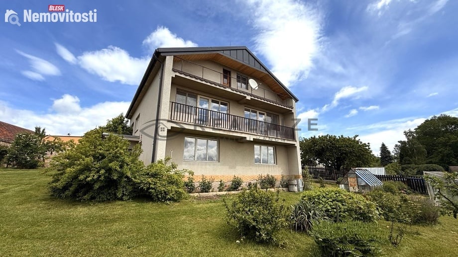 Prodej rodinného domu 241 m², Střížov