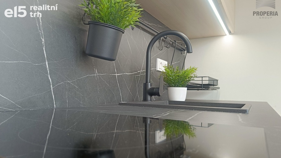Pronájem byty 1+kk, 13 m² - Brno - Černovice