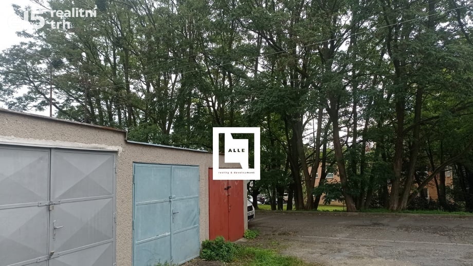 Pronájem garážové stání, 17 m² - Olomouc