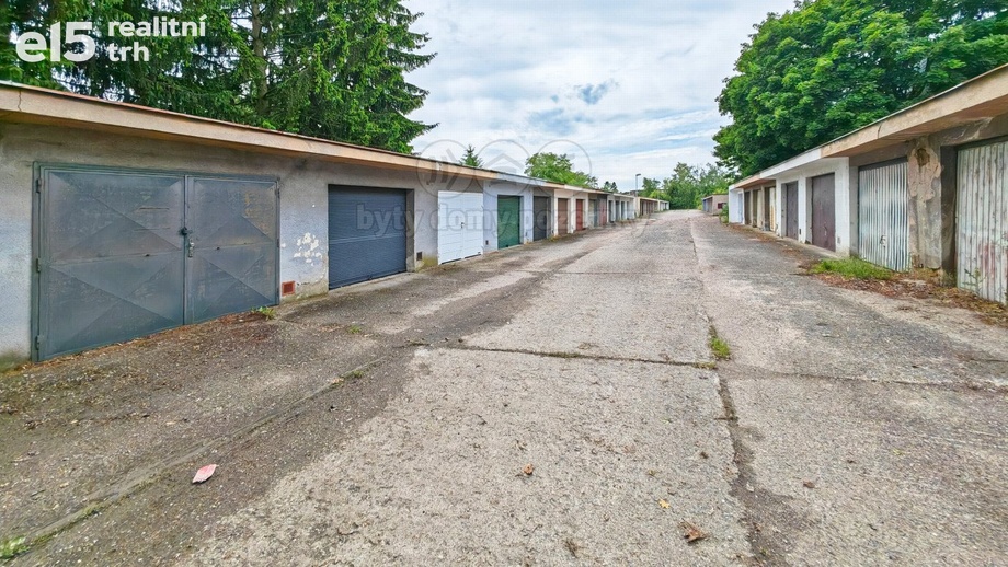 Prodej garáže, 17 m² - Hradec Králové - Pouchov