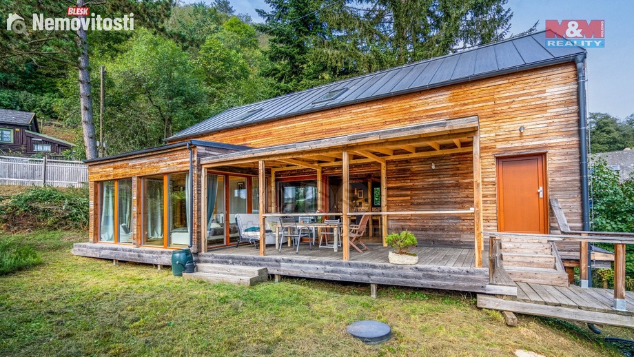Prodej rodinného domu 176 m², Karlík
