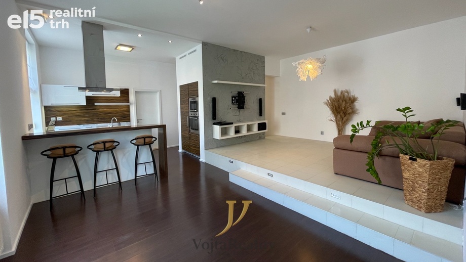 Pronájem byty 2+kk, 76 m² - Olomouc