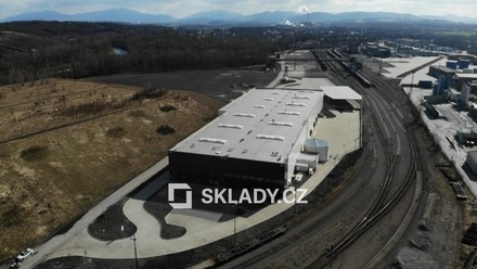Pronájem skladu 2 000 m², Paskov