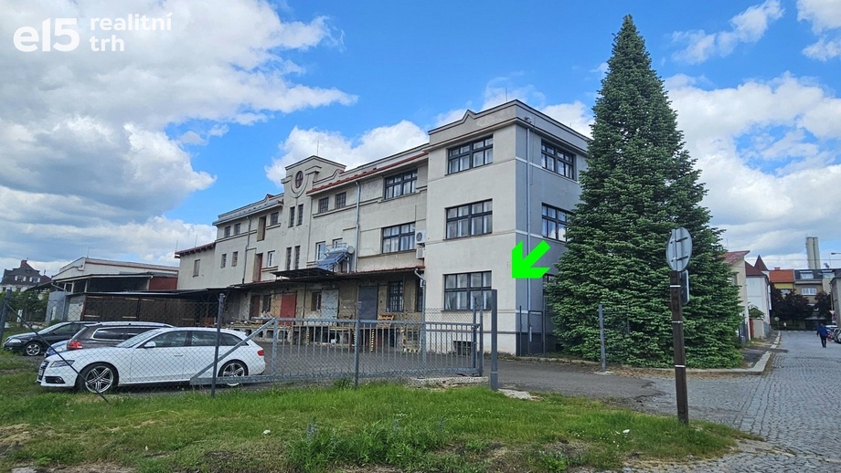 Pronájem obchodní prostory, 76 m² - Turnov