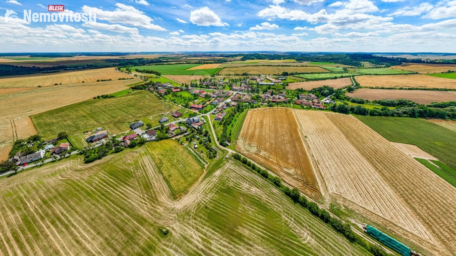 Prodej zahrady 2 550 m², Vícenice