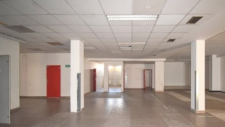 Pronájem obchodního prostoru 350 m², Plzeň - Lobzy
