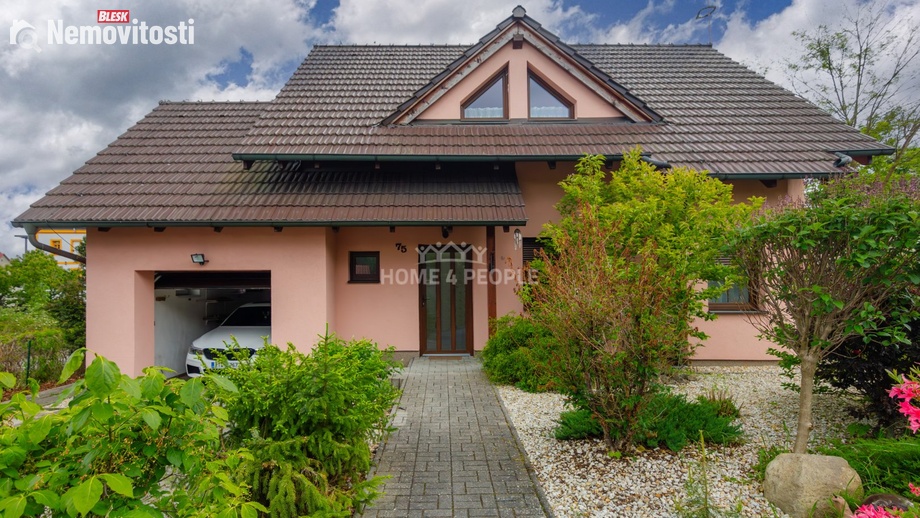 Prodej rodinného domu 200 m², Stanovice