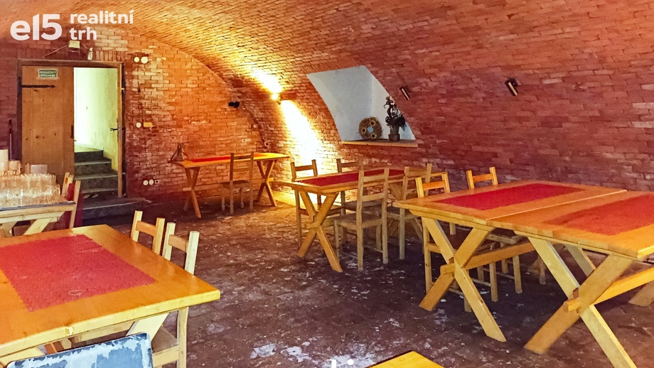 Pronájem restaurace 98 m², Znojmo