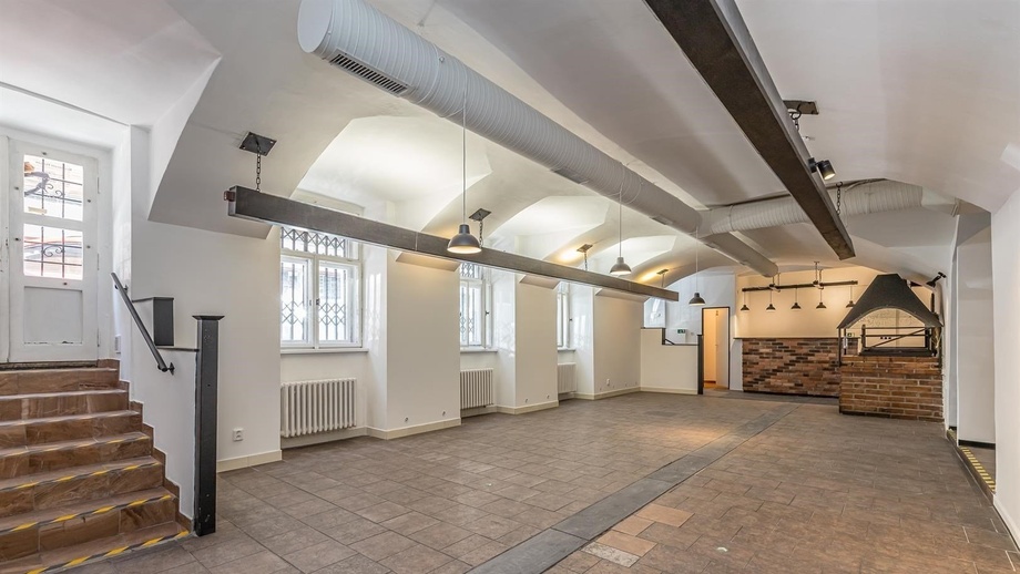 Pronájem obchodní prostory, 151 m² - Praha - Nové Město