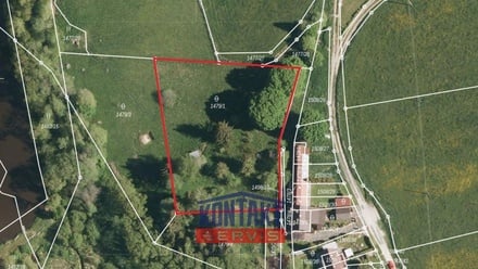 Prodej specifického pozemku 3 355 m², Horní Planá - Hůrka