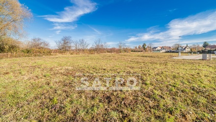 Prodej stavebního pozemku 1 371 m², Praha-Šeberov