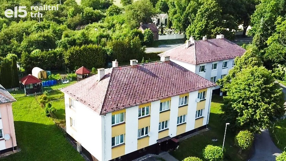 Prodej byty 3+1, 62 m² - Prachovice