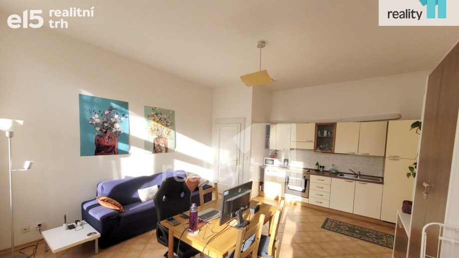Pronájem byty 2+kk, 53 m² - Praha - Karlín