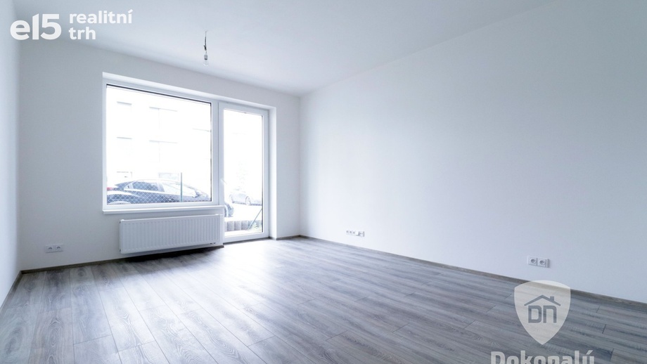 Pronájem byty 1+kk, 29 m² - Milovice - Mladá