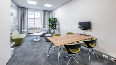 Pronájem kanceláře 666 m², Praha - Nové Město
