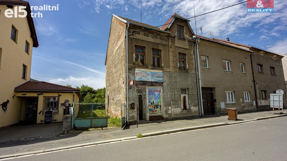 Prodej rodinné domy, 155 m² - Uhlířské Janovice