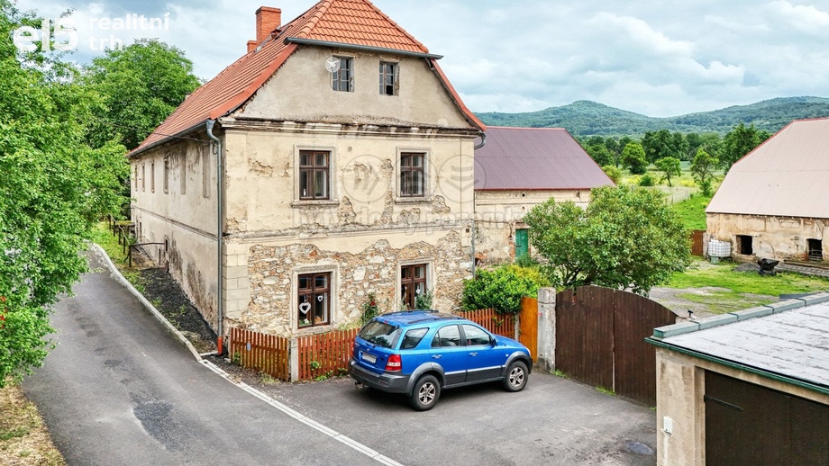 Prodej zemědělská usedlost, 431 m² - Bžany