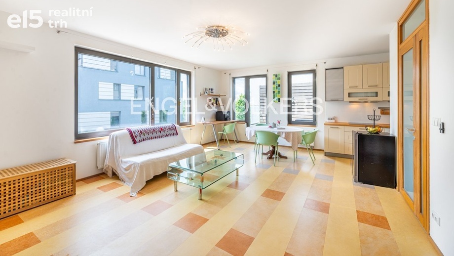Prodej byty 3+kk, 73 m² - Praha - Prosek