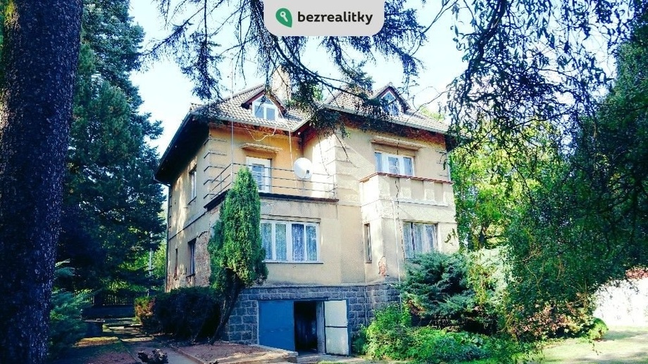 Prodej rodinného domu 269 m², Jesenice
