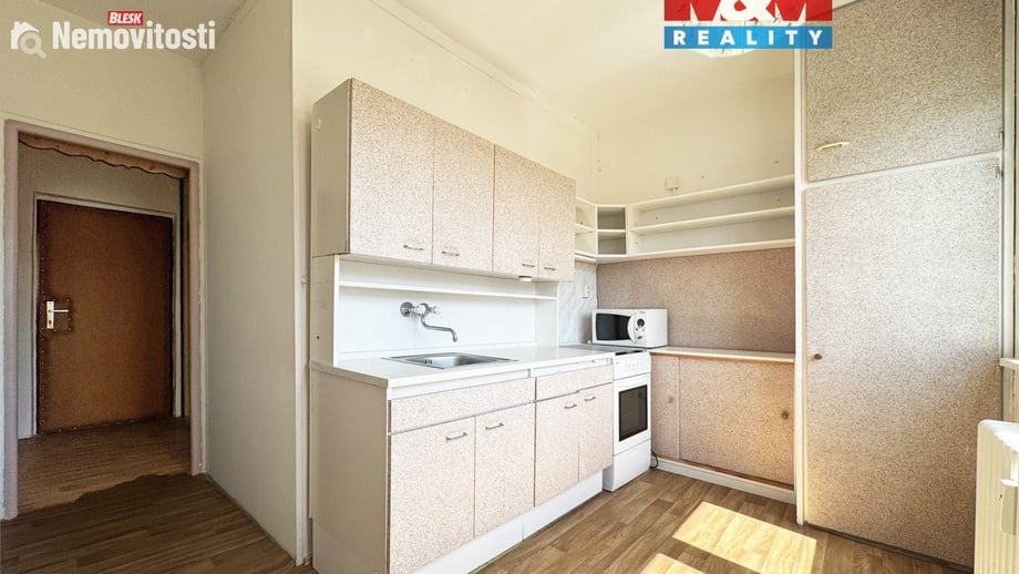 Pronájem bytu 2+1 53 m², Bochov