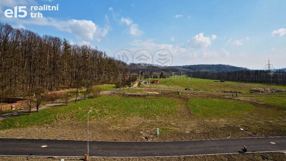 Prodej pozemky pro bydlení, 962 m² - Lanžov